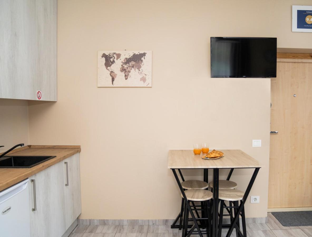 Cozy Stay Apartment カウナス エクステリア 写真